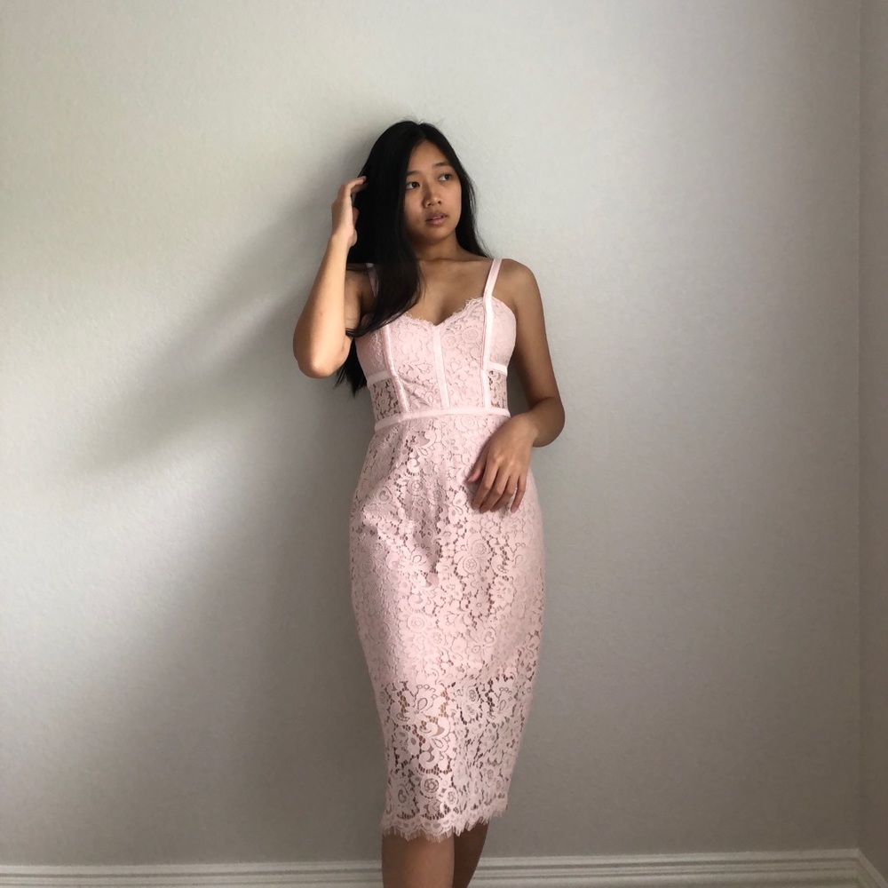 Beautiful Soft Blush Midi Dress